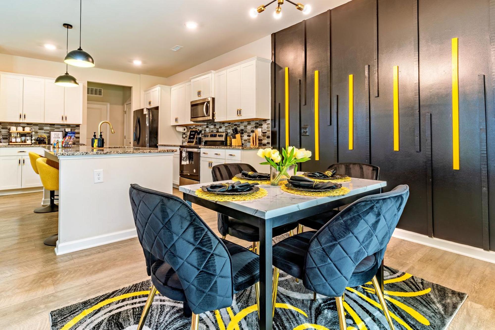 Raleigh Luxe Family Retreat- 15 Min To Downtown, Kids Gear, Fast Wifi For Wfh, Ev & Pet Friendly Villa Exterior photo